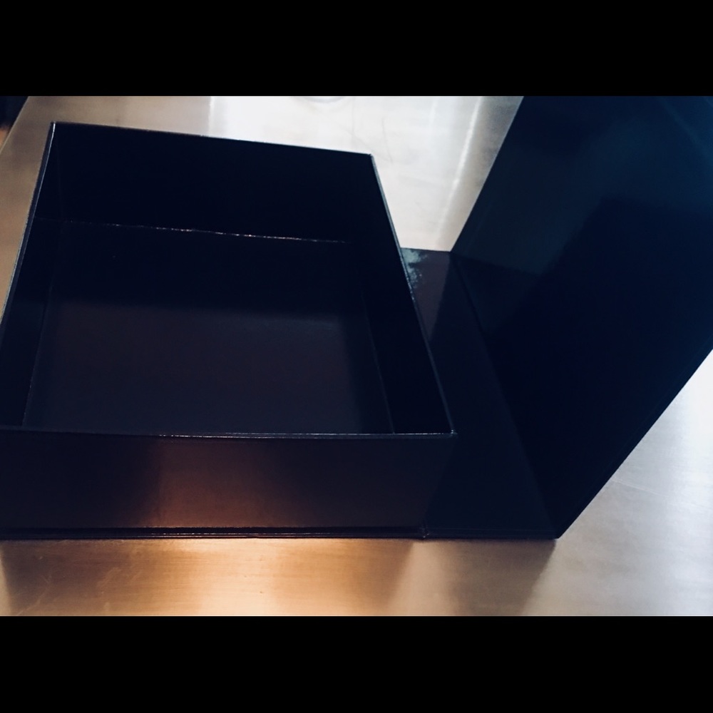 🔥Polo Box - Picture 3 of 3